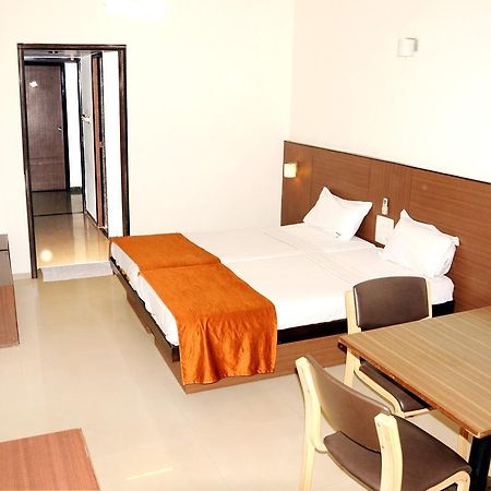 Century Executive Hotell Udupi Eksteriør bilde