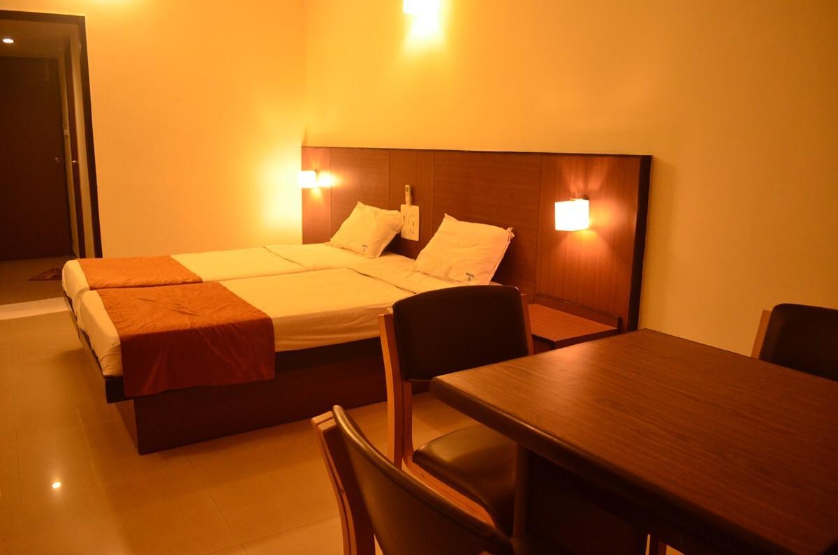 Century Executive Hotell Udupi Eksteriør bilde